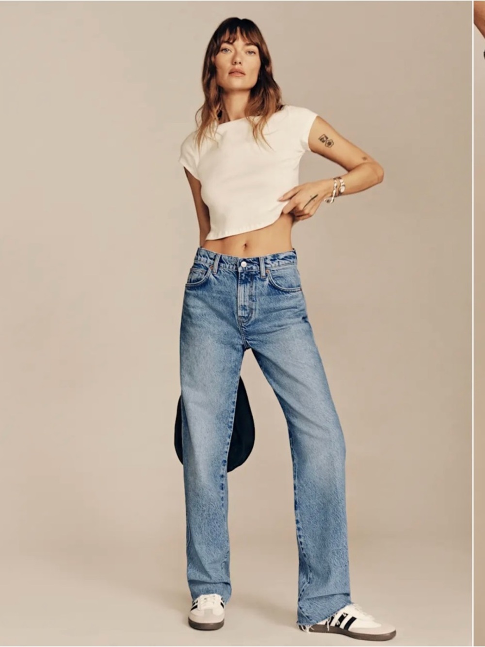 Reformation Val 90s Mid Rise Straight Short Jeans